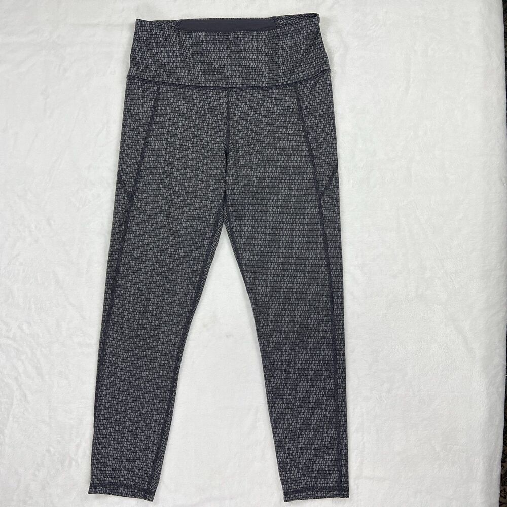 Under Armour Women's M HeatGear Cropped Leggings Black Grey Textured Compression